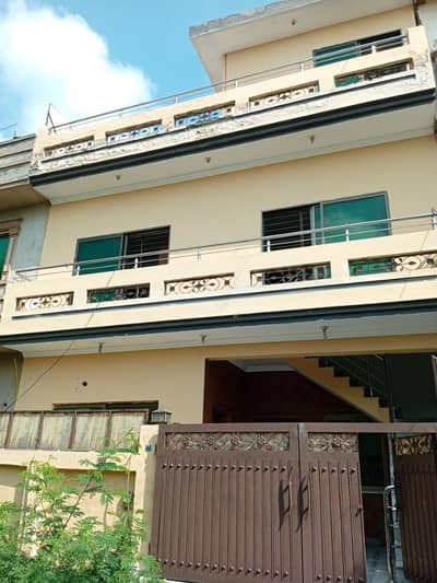 25*40 TOP location Investor Rate Double Unit House G-13/1