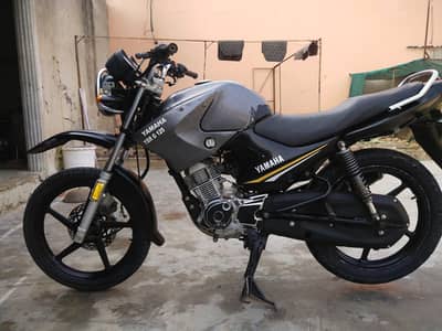 Yamaha ybr g 125