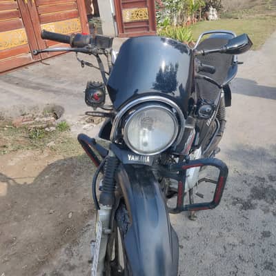 Yamaha YBR 125G – Japanese | Model 2016 (Modified)