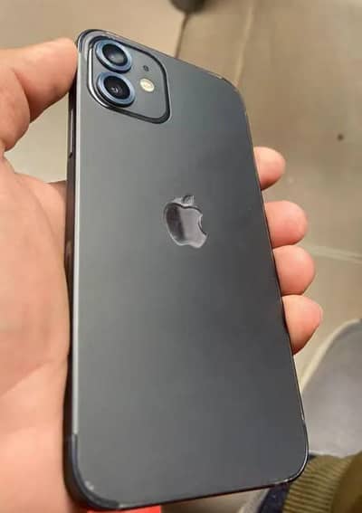 iPhone 12 (In Apple Warranty)