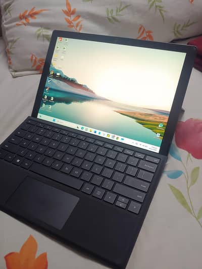 Microsoft Surface Pro 7 | Core i7 | 16GB RAM | Excellent Battery