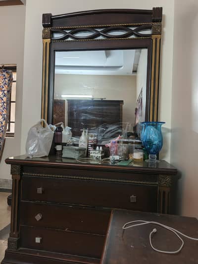 Dressing Table with Mirror & Drawers