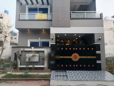 5 Marla House In Eden Boulevard Housing Scheme Is Available For Sale