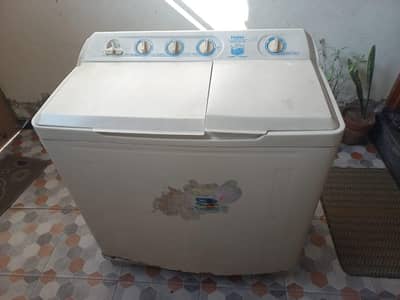 Haier semi automatic washing & Dryer