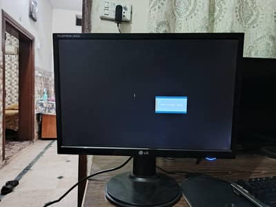 22" Computer LCD