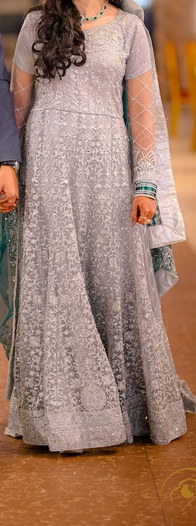 Dress / Ladies Dress / Branded Suit / 3-Piece Suit / Wedding Wear