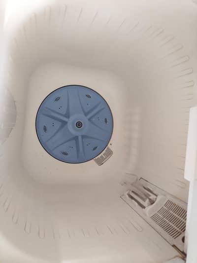 Dawlance Washibg Machine