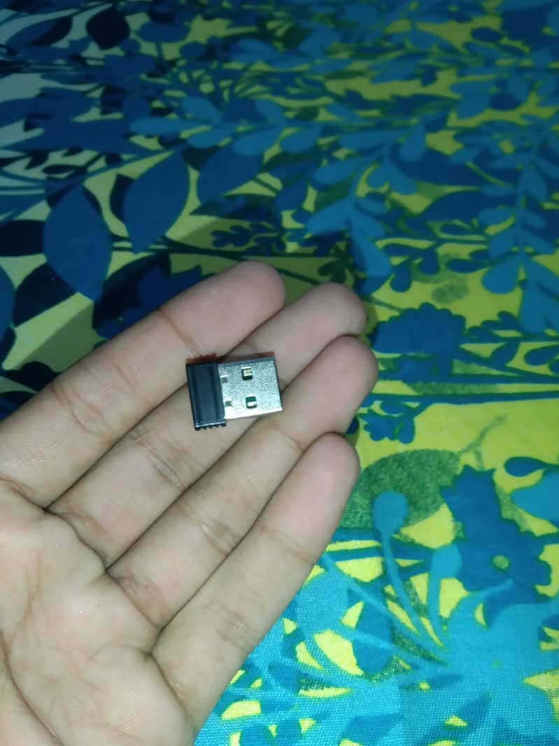 Dell wireless mouse. 3