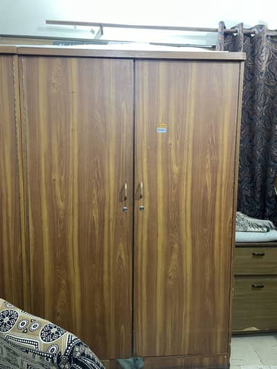 4 DOOR WARDROBE FOR SALE