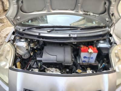 Toyota vitz ,2006-2011 registered