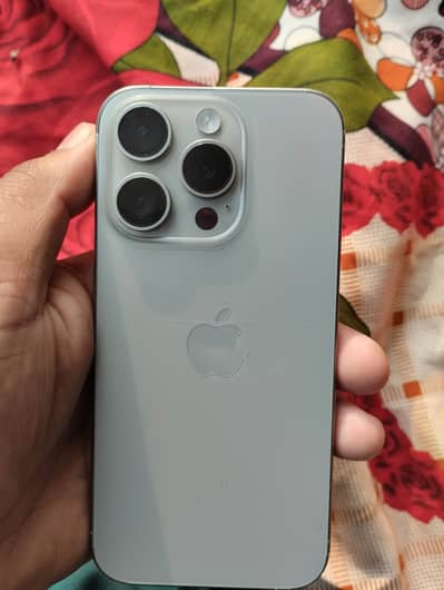 Apple iPhone 15 pro jv