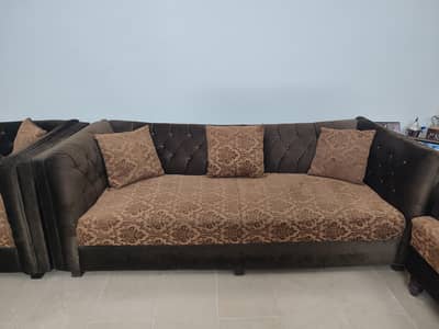 7 Seater Sofa Set For Sale For Video Contact On WhatsApp