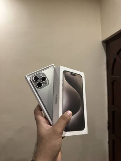 Iphone 15 pro max 512gb with box 8 months warranty