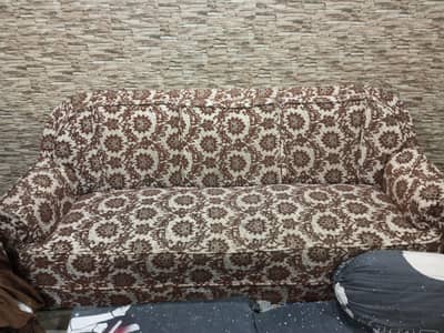 5 seater Sofa,  Sofa set, Sofa for sale, Used sofa for sale.