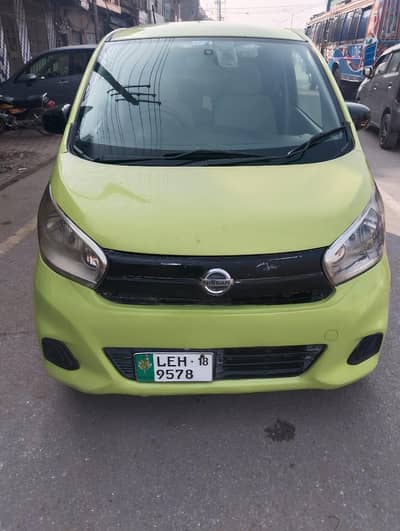 iam selling Nissan DayZ  03327659886