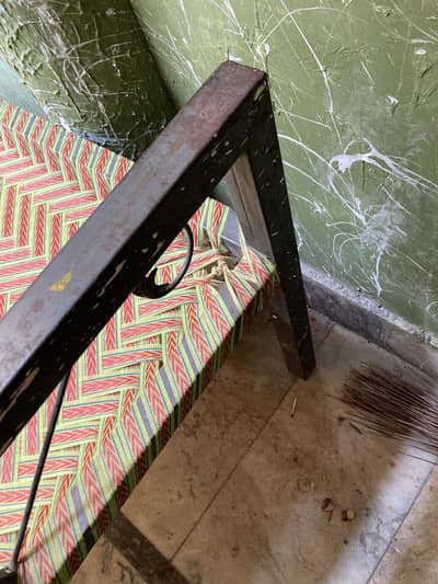 Charpai full doublebad ki tara hai price 22k whatappnumber 03400099900