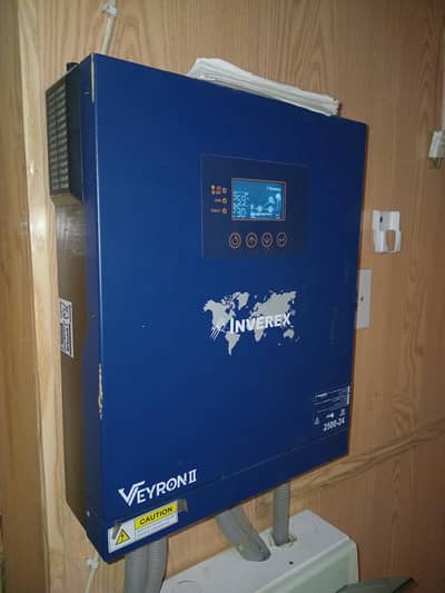 Inverex Veyron 2 (2500-24)