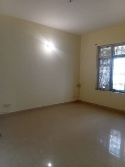 Kanal Single Story House for Rent Peco Road A1 Society 70ft Road