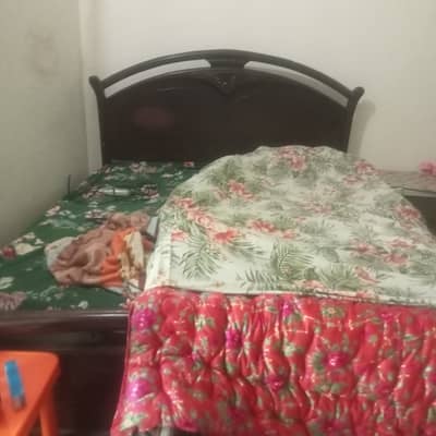 Wooden plus chip board condition medium