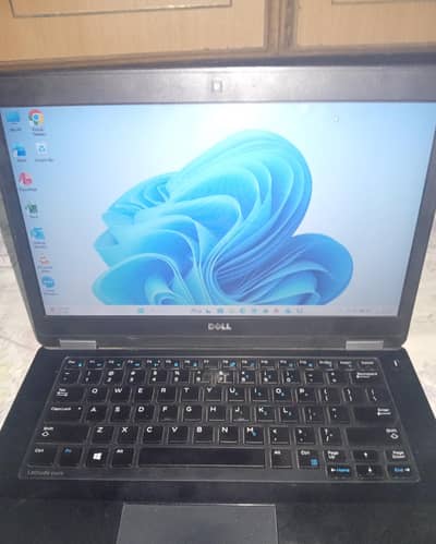 Dell Latitude E5470 Laptop 18000rs 12gb Ram 256gb SSD