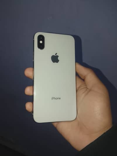 IPHONE XS.