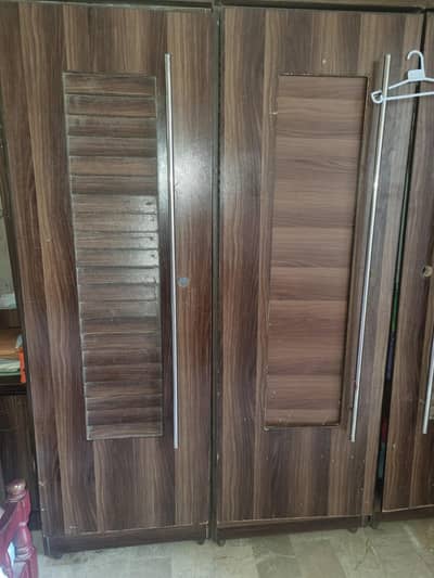 3door cupboard