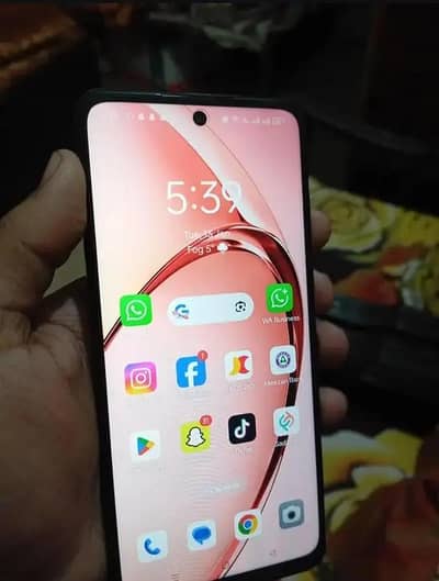 Oppo A5i 4gb 128gb Red Color with warranty ends in November 2026.