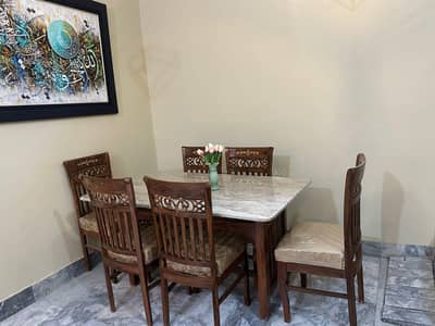 dinning table for sale