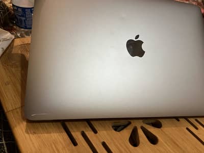 MacBook Air 2018 — 16/1TB