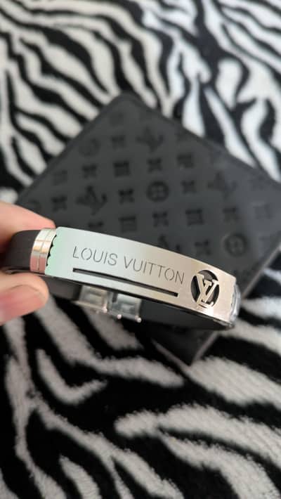 LV wallet