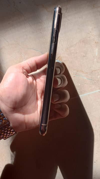 iphone xs max 62000 256GB