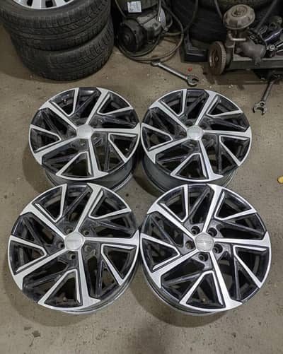 Genuine Haval 18" Diamond Cut Alloy Wheels for Sale