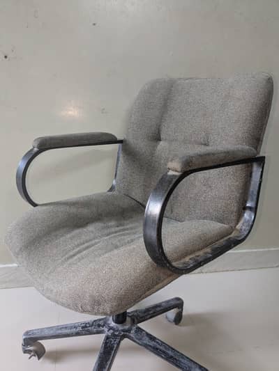 Comfortable Used Office Chair Good Condition