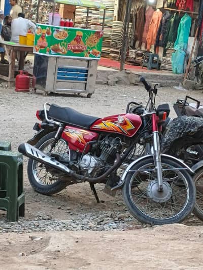 Honda 125 Red ColourUrgent Sale