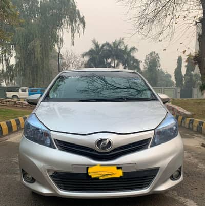 Toyota vitz 13/17 Peshawar cantt