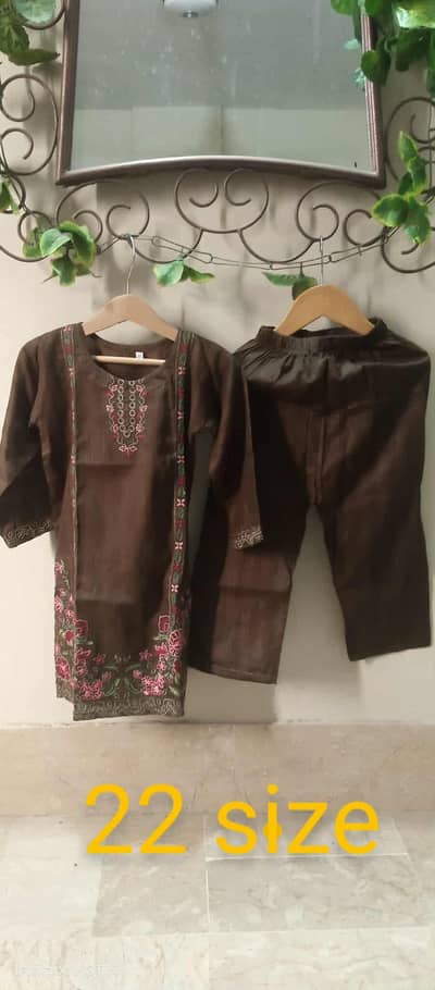 baby girl 2pc suit whole sale rate se bi Kam price Mai only 1500rs