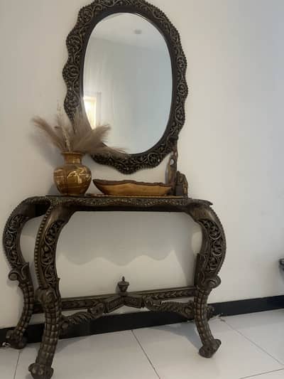 Traditional Console Table & Mirror