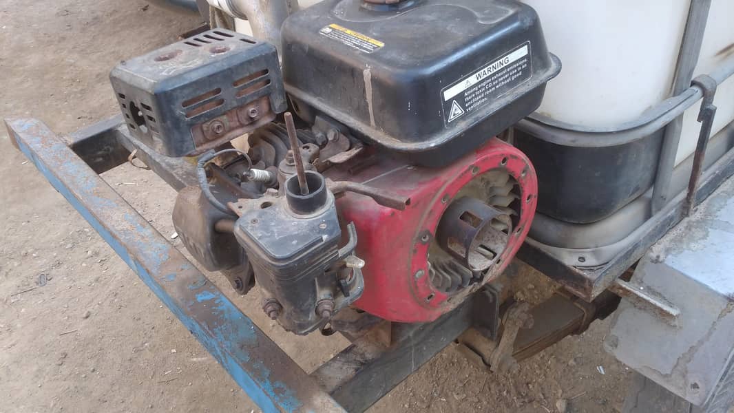 Loader Rickshaw water  supplier 6