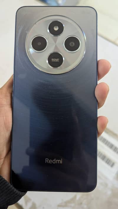 WhatsApp contact only this num 0/3/4/9/2/5/3/7/8/0/5