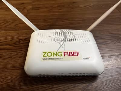 Fibre Home AN5506-4 GPON ONU Router WiFi with complete accessories