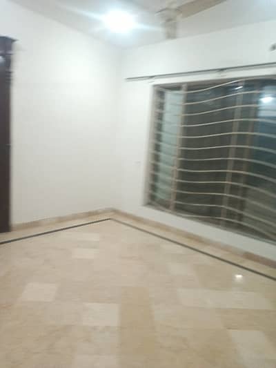 3bedroom ground portion for rent demand 80000