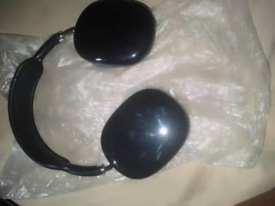 urgent selling headphones