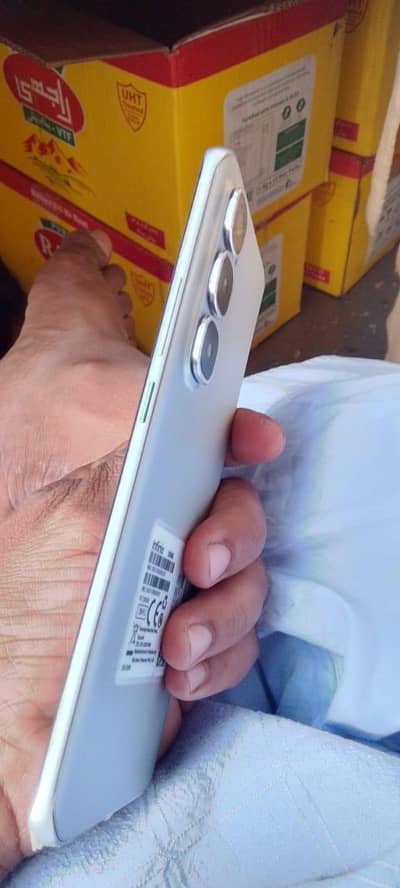 Infinix hot 60 pro plus 8/256