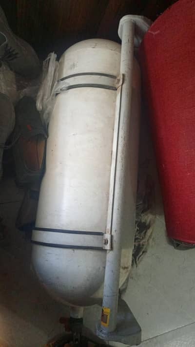 Cng cylinder with Kit