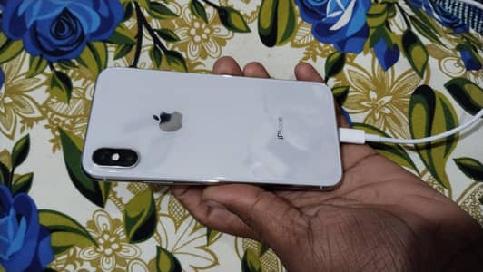 Apple iphone X Pta Approved 64 gb 98 Health