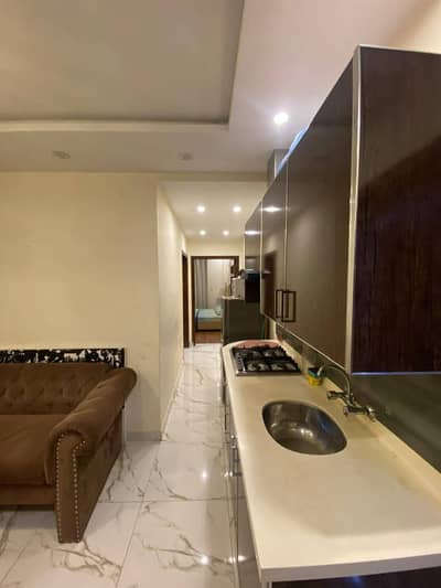 *"Daily basis short-time apartments available in Bahria Town. Fully furnished with all basic amenities. Ideal for short stays or guests. Contact for booking and details. "*