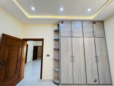 11 Marla Investor Rate House