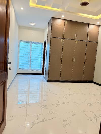 10 Marla House brand new beautiful luxury modern designer stylish very prime location