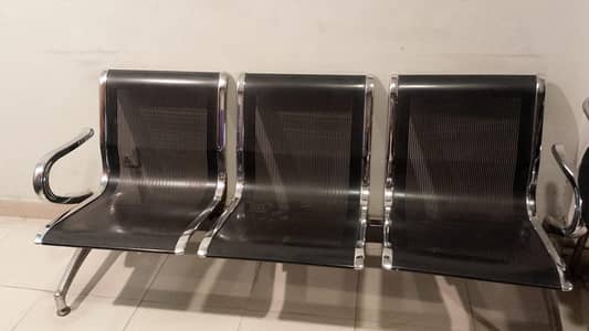 CHAIR BENCH 3 SEATER