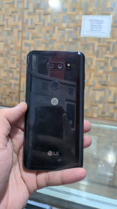 Vivo ya LG ka mobile chachiye